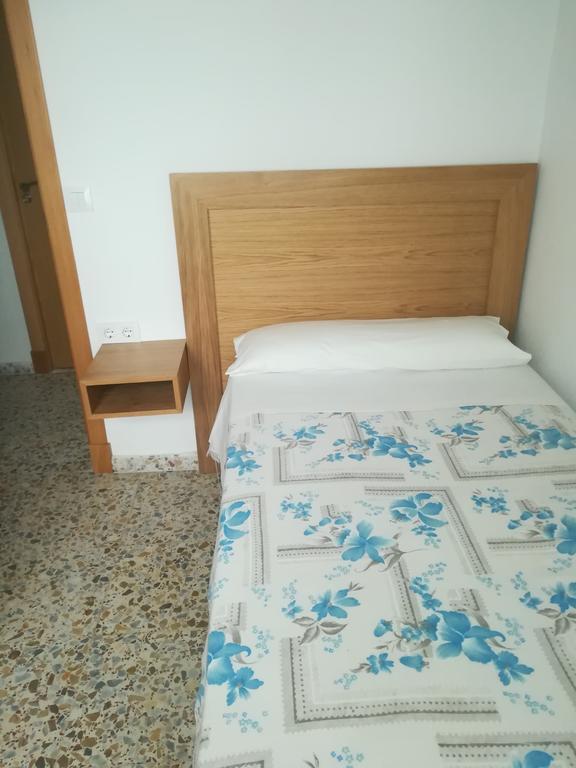 Hostal Paco Pepe Conil De La Frontera Zewnętrze zdjęcie