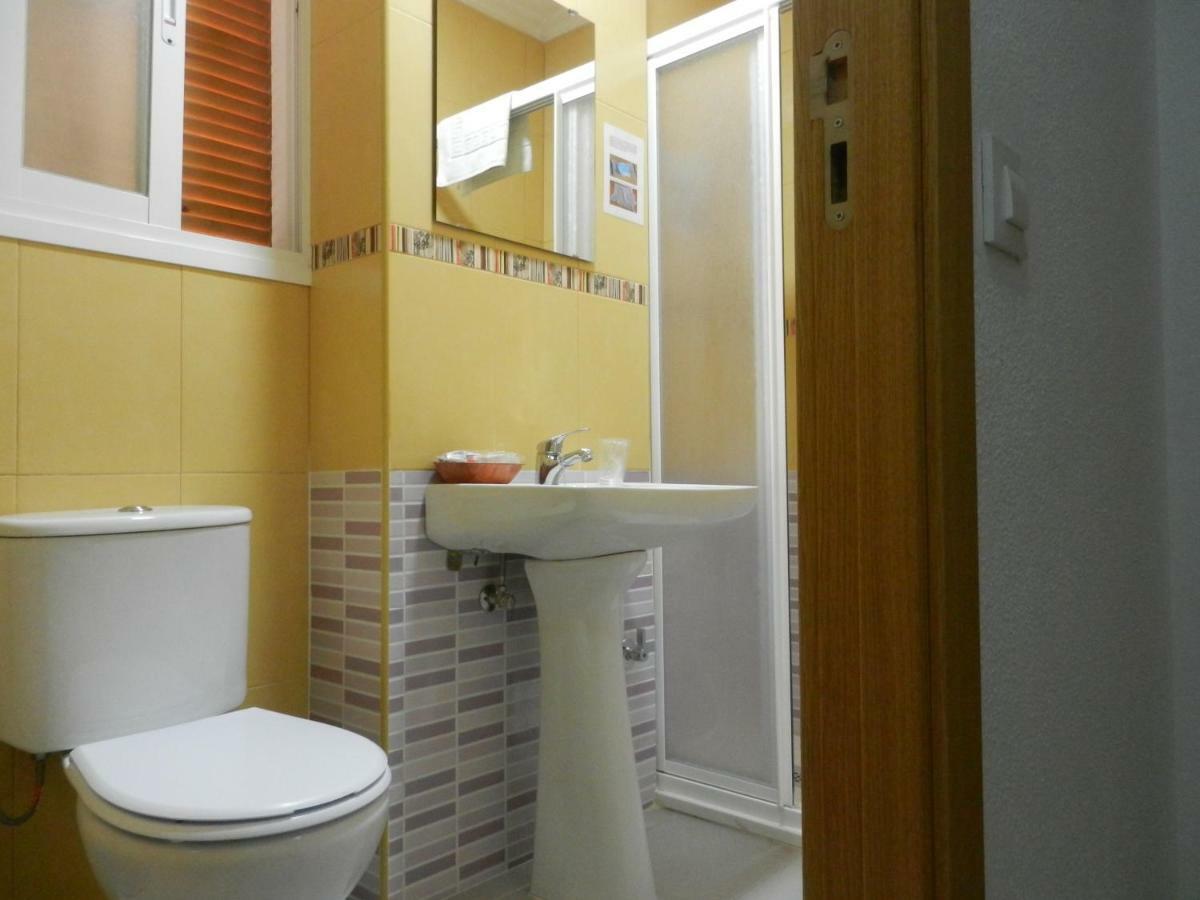 Hostal Paco Pepe Conil De La Frontera Zewnętrze zdjęcie